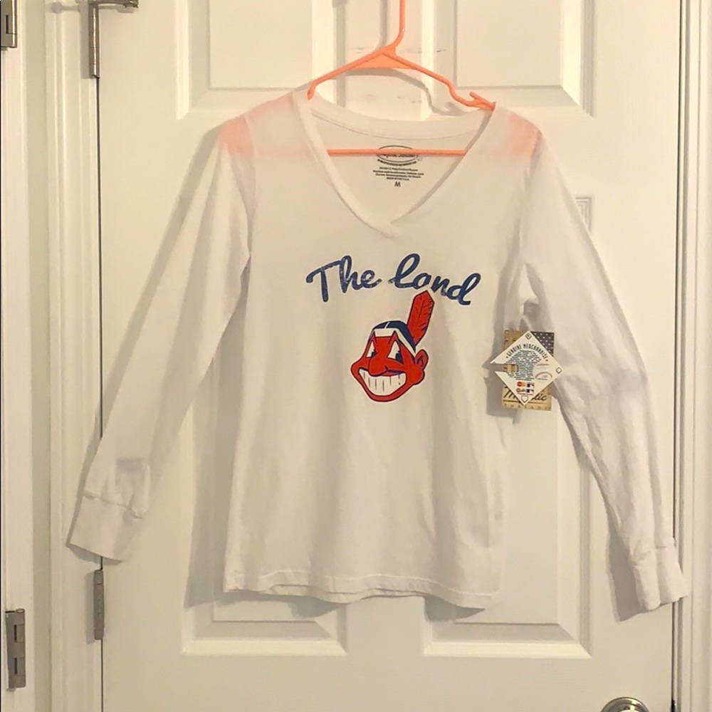 *NEW!* Long Sleeve White Cleveland Indians Shirt